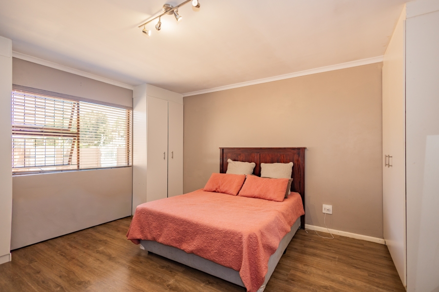 4 Bedroom Property for Sale in Table View Western Cape